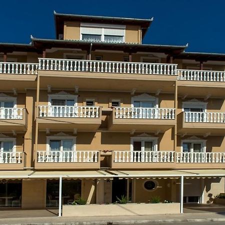 Golden Sun Apartment Paralia Katerinis Bagian luar foto
