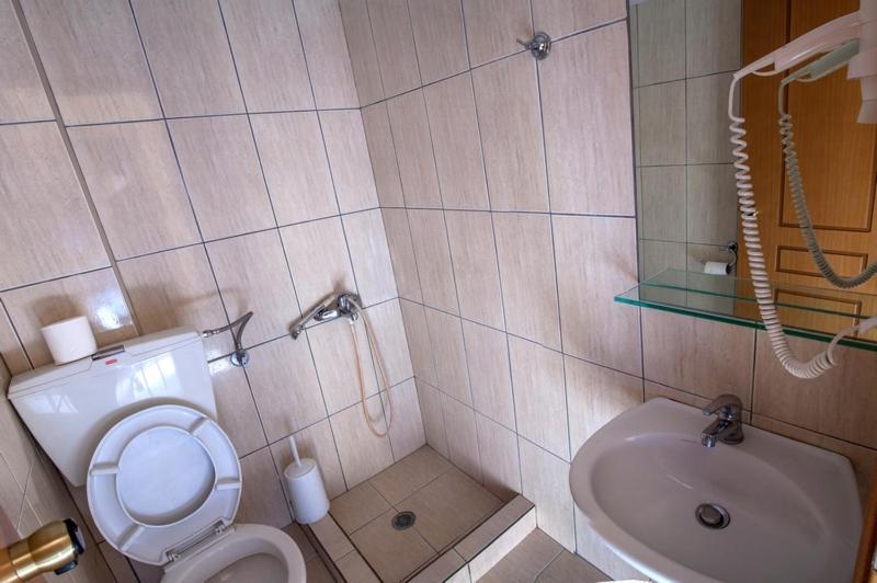 Golden Sun Apartment Paralia Katerinis Bagian luar foto